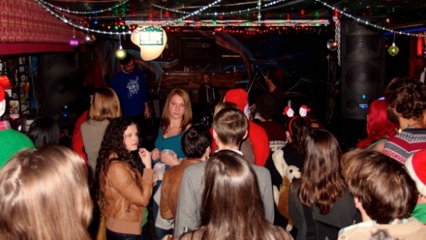 Jinglebang2014TinRoof(TBL)473_resized